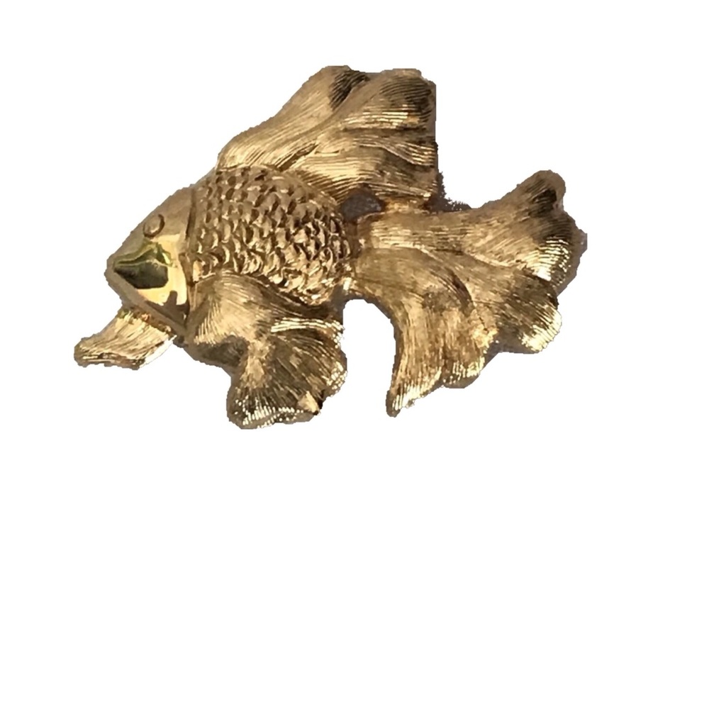 ⬇️ Signed Napier Figural Fish Brooch